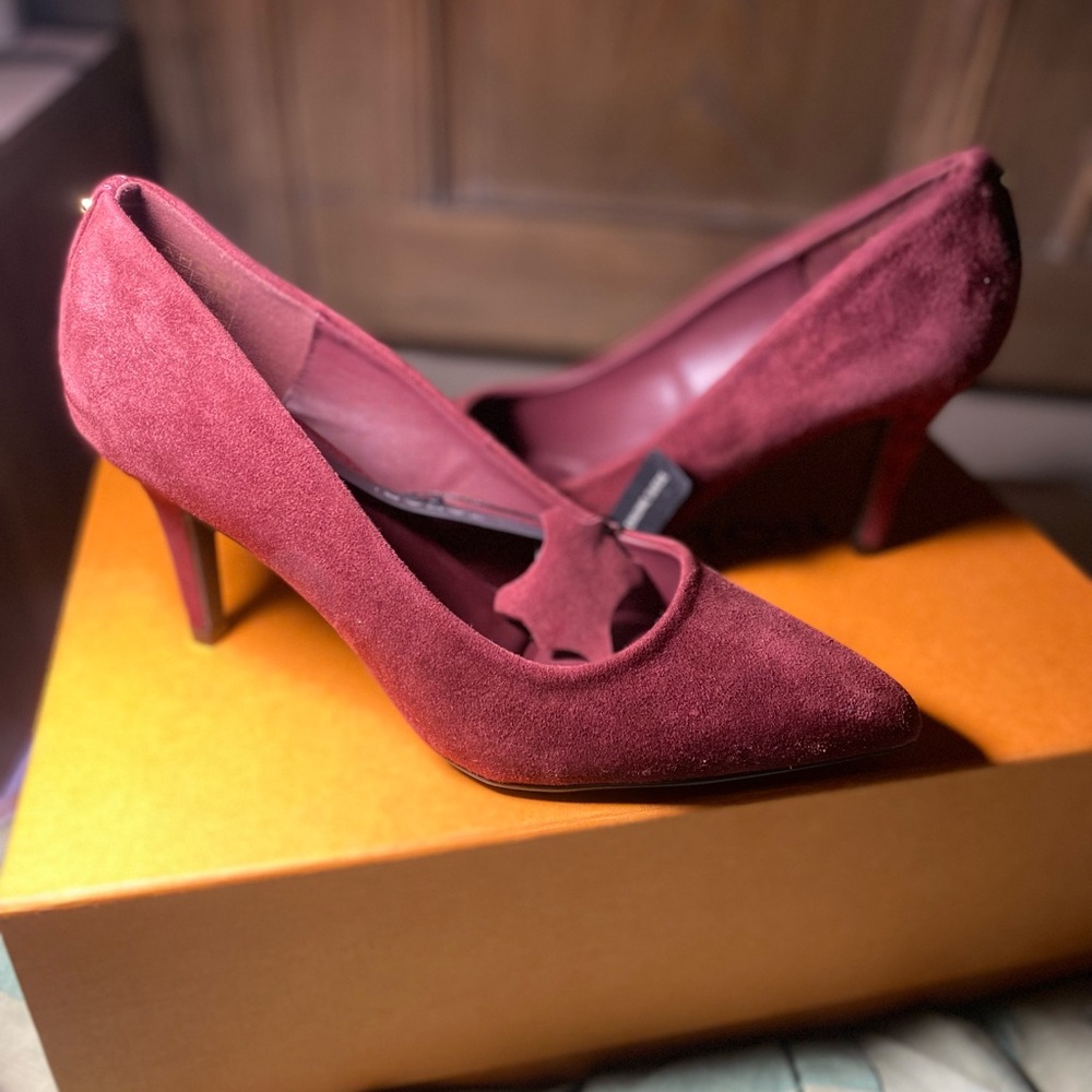 Tahari Deep Red Suede Heels